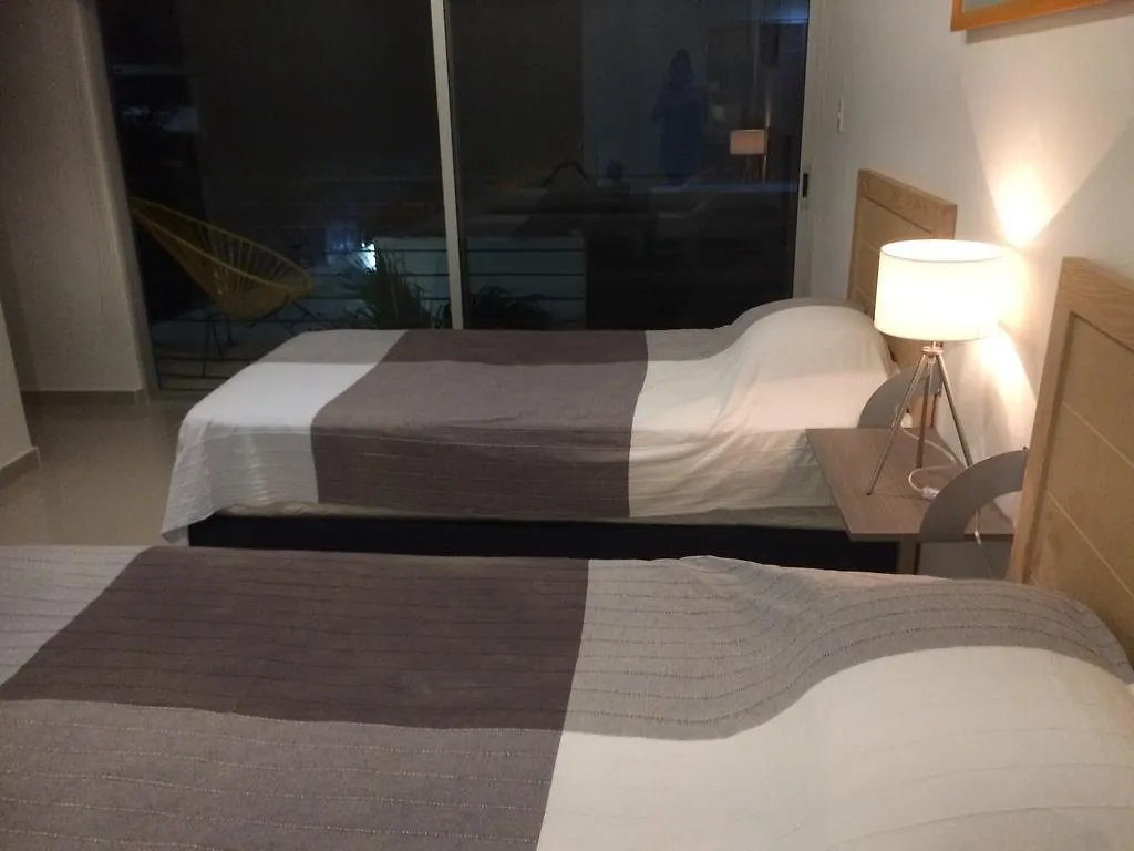 Апартаменты Condominios Uxmal Плая-дель-Кармен