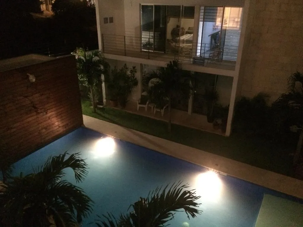 Condominios Uxmal Плая-дель-Кармен 0*,  Мексика