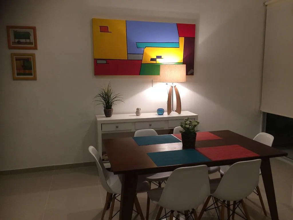 Condominios Uxmal Плая-дель-Кармен Мексика